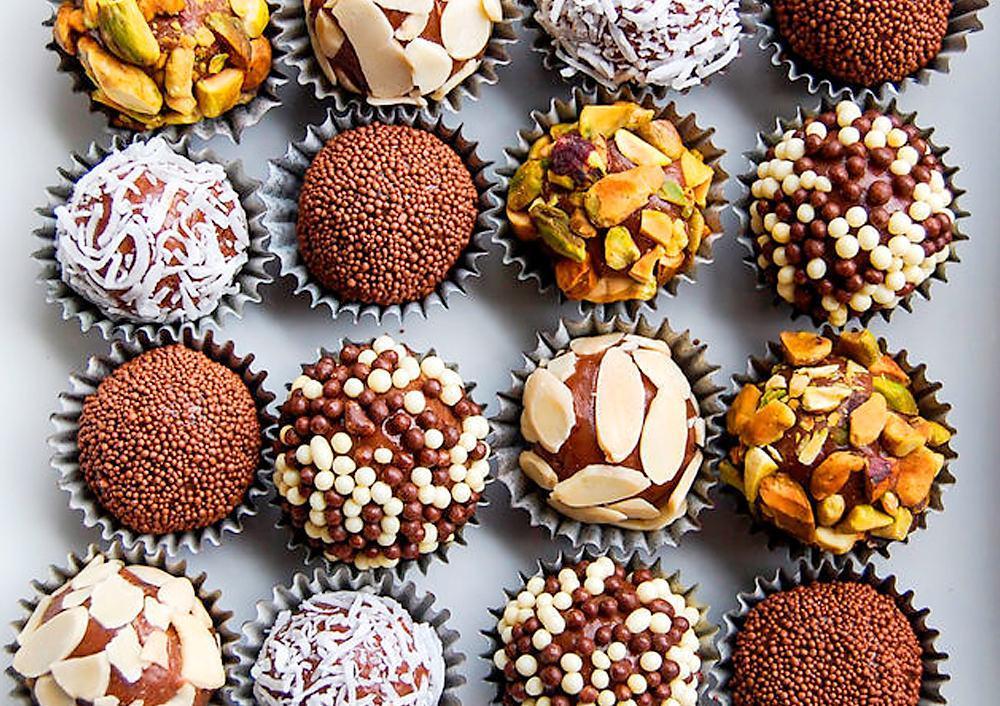 Forminha de Brigadeiro (Vipel) - 100 forminhas / Varias cores e tamanhos disponíveis