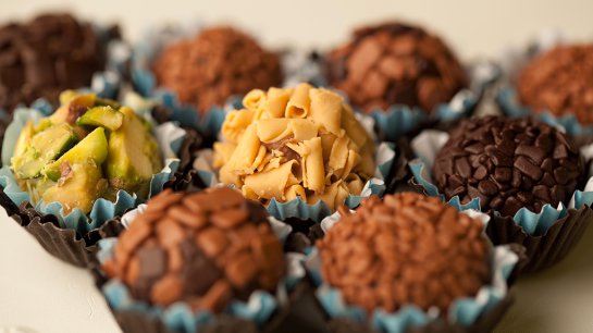 Forminha de Brigadeiro (Vipel) - 100 forminhas / Varias cores e tamanhos disponíveis